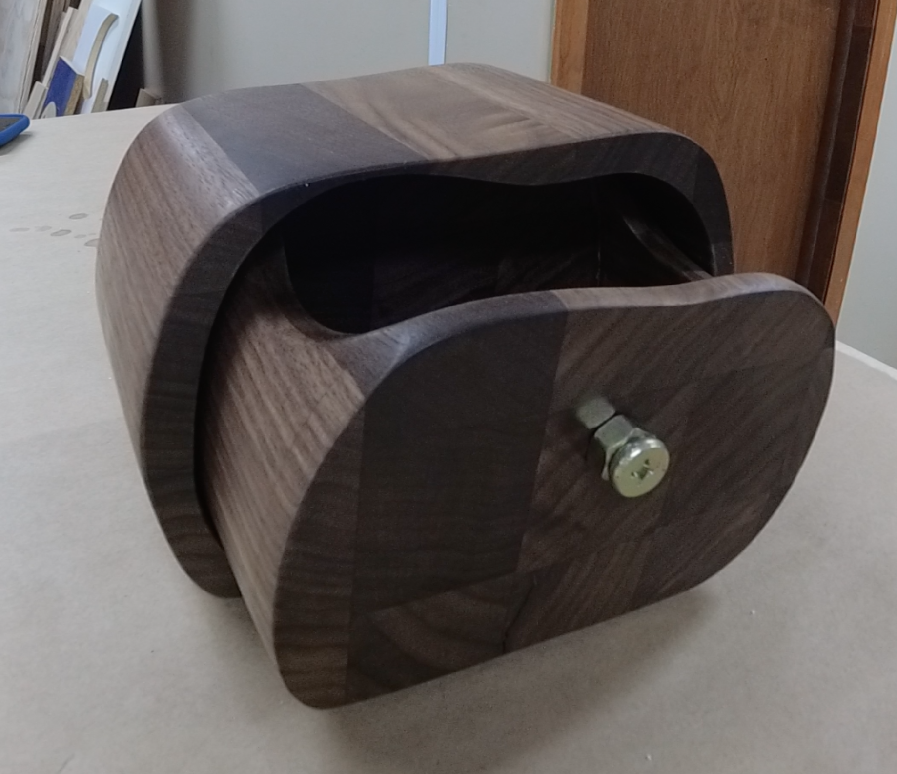 finished-bandsaw-box