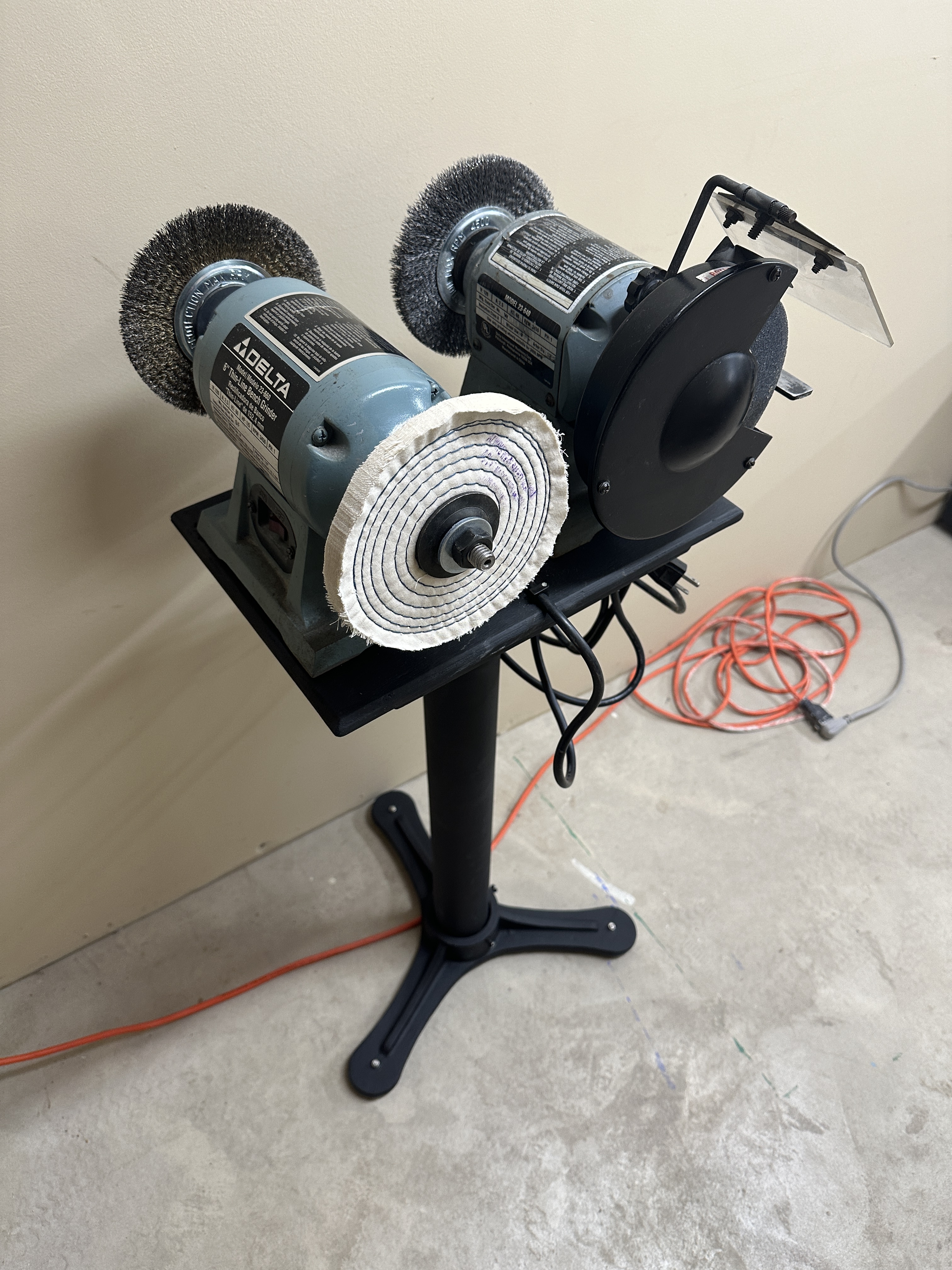 Stand for Bench Grinders – Nick Momrik